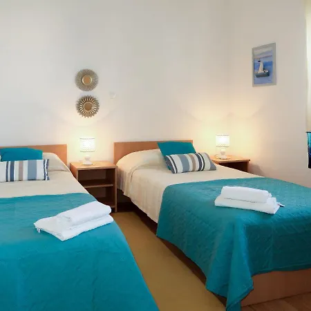 Culic-1 By Interhome Apartament *