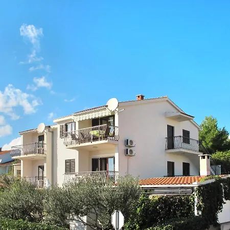 Culic-1 By Interhome Apartament *