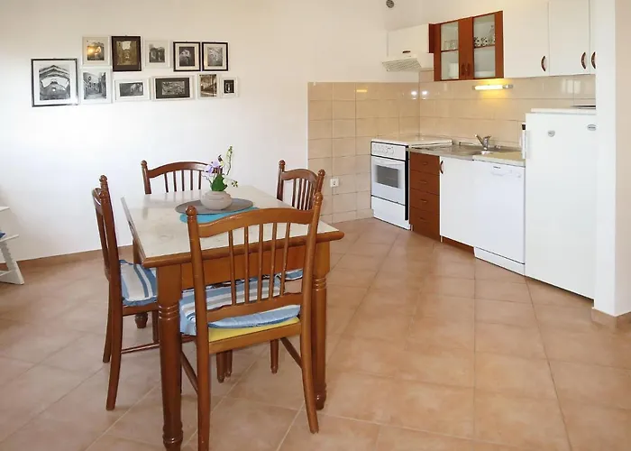 Culic-1 By Interhome *