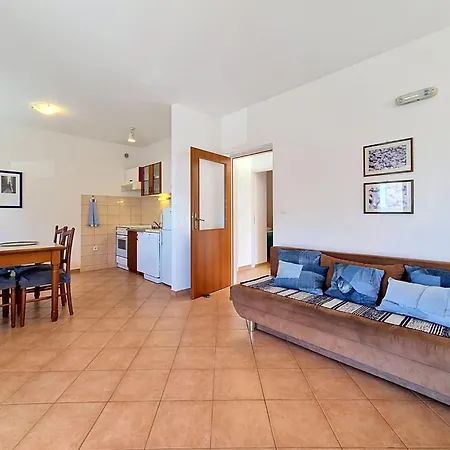 Culic-1 By Interhome Appartamento