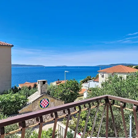 Culic-1 By Interhome Traù
