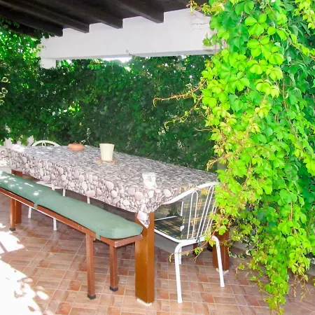 Culic-1 By Interhome